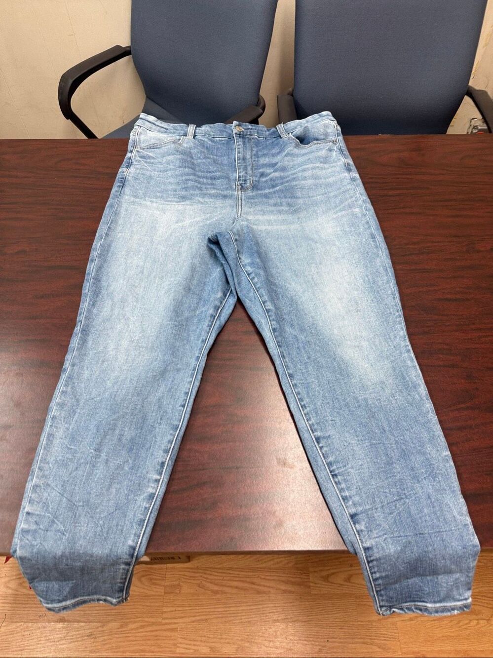 American Eagle Next Level Stretch Curvy Highest Rise Jegging Jeans Size 20
